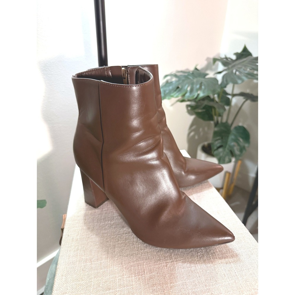 Nine West block heel point toe ankle boot 8.5 brown leather sleek jeans boots